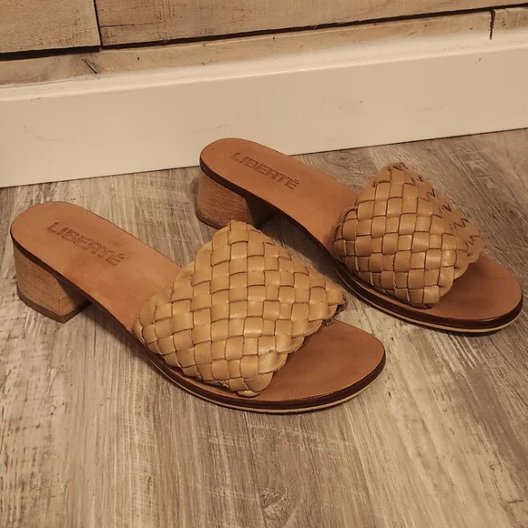 Liberté Santorini Woven Leather Slides Sandals EUC! - Picture 8 of 9